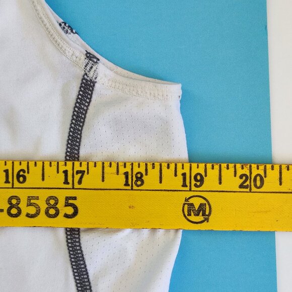 Under Armour HeatGear sleeveless compression shirt white men's size XL - Picture 6 of 7